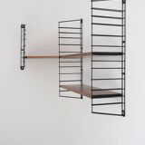 Corner shelf by Tomado