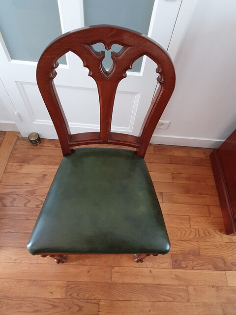 Table and 6 chairs in mahogany from Cuba Victorian era 1840