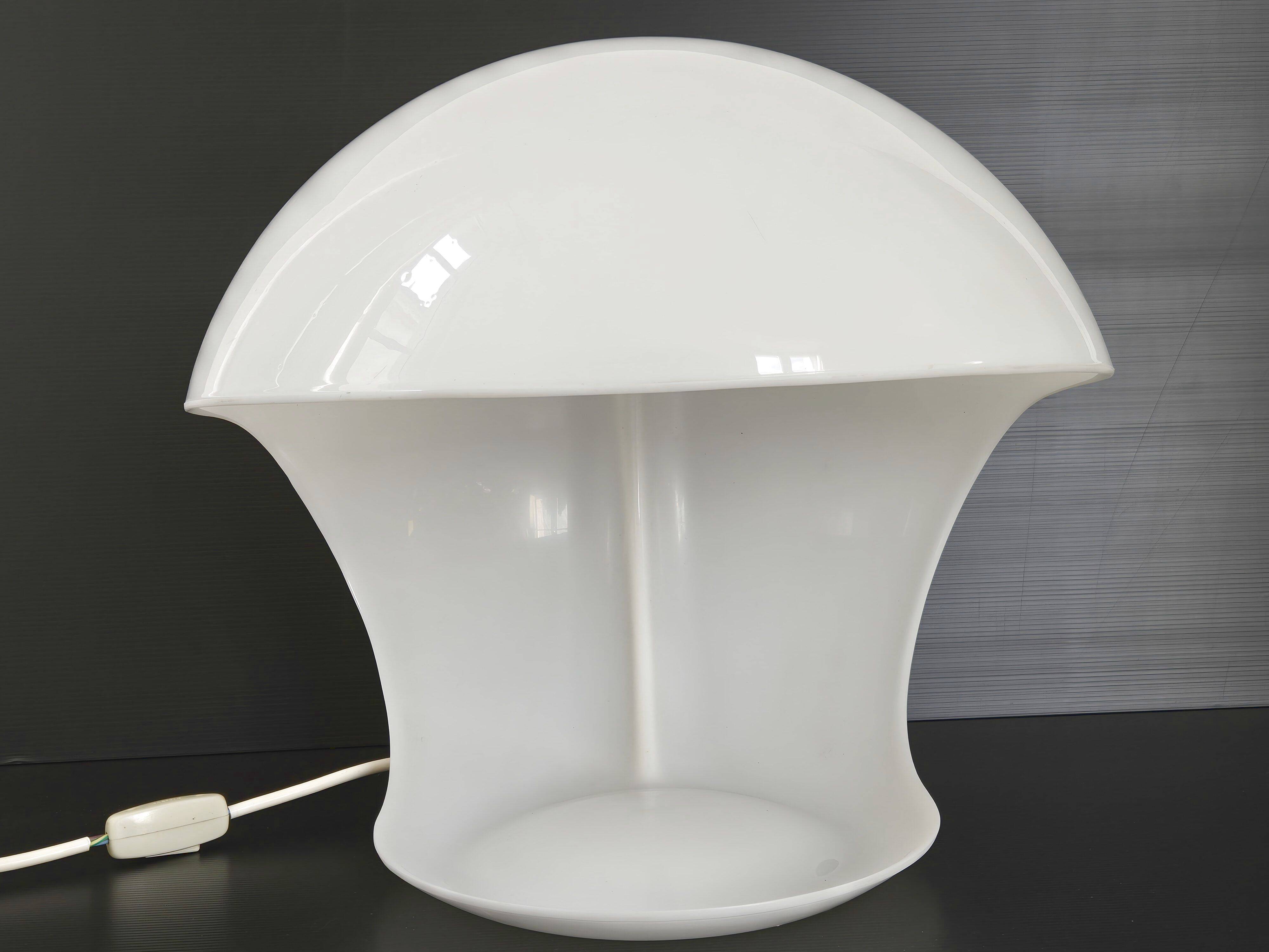 Foglia lamp by Elio Martinelli 1960 vintage