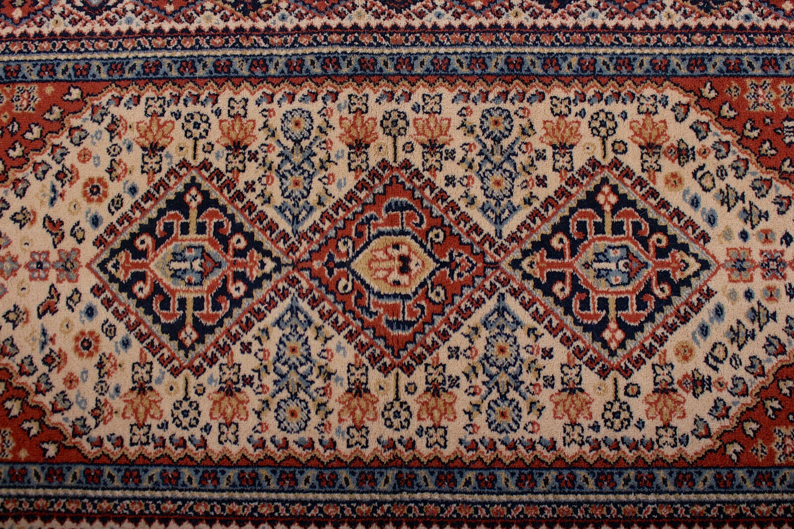 Fringe rug in Persian wool 156x68cm