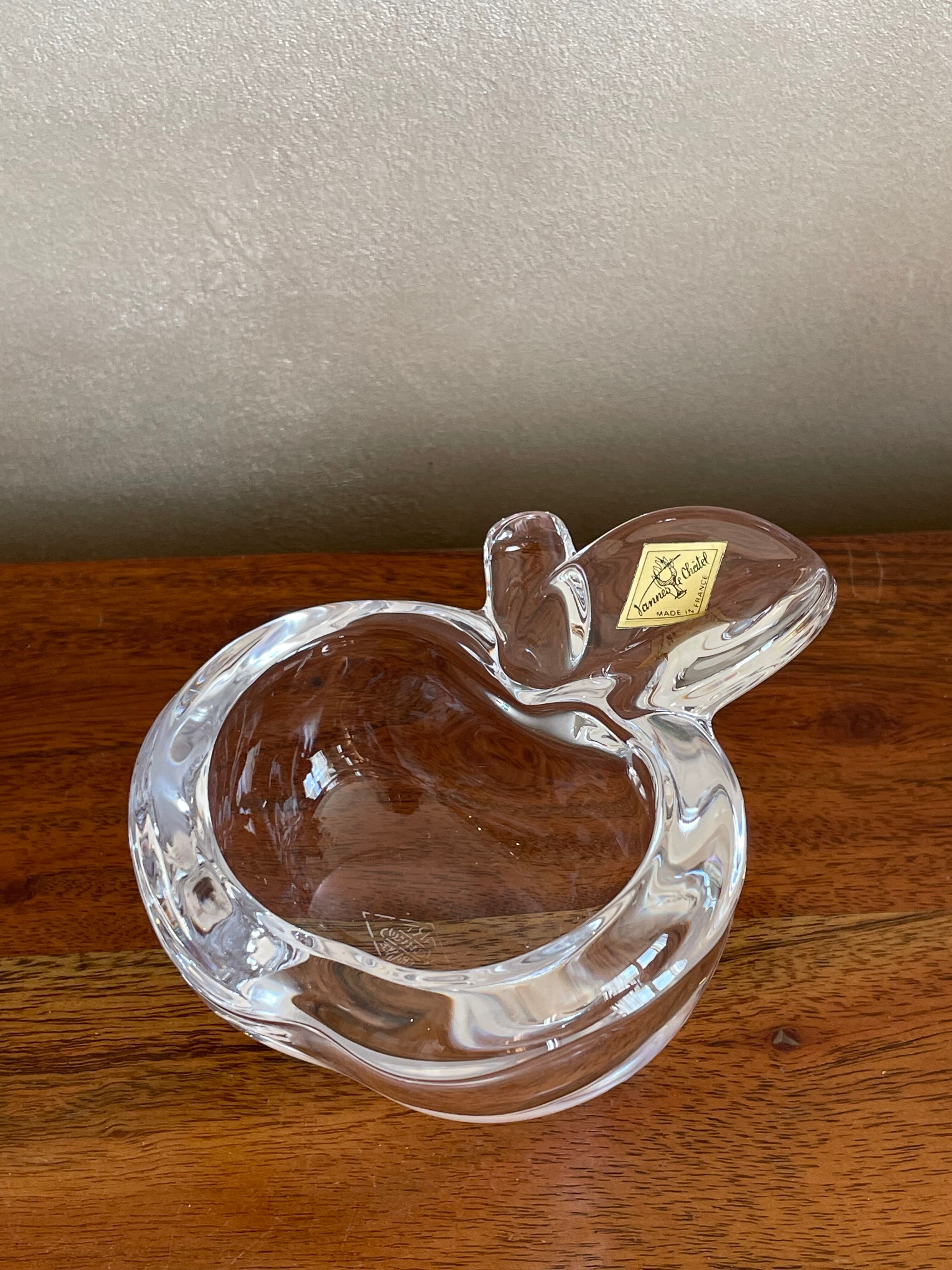 Empty crystalline apple pocket of Vannes