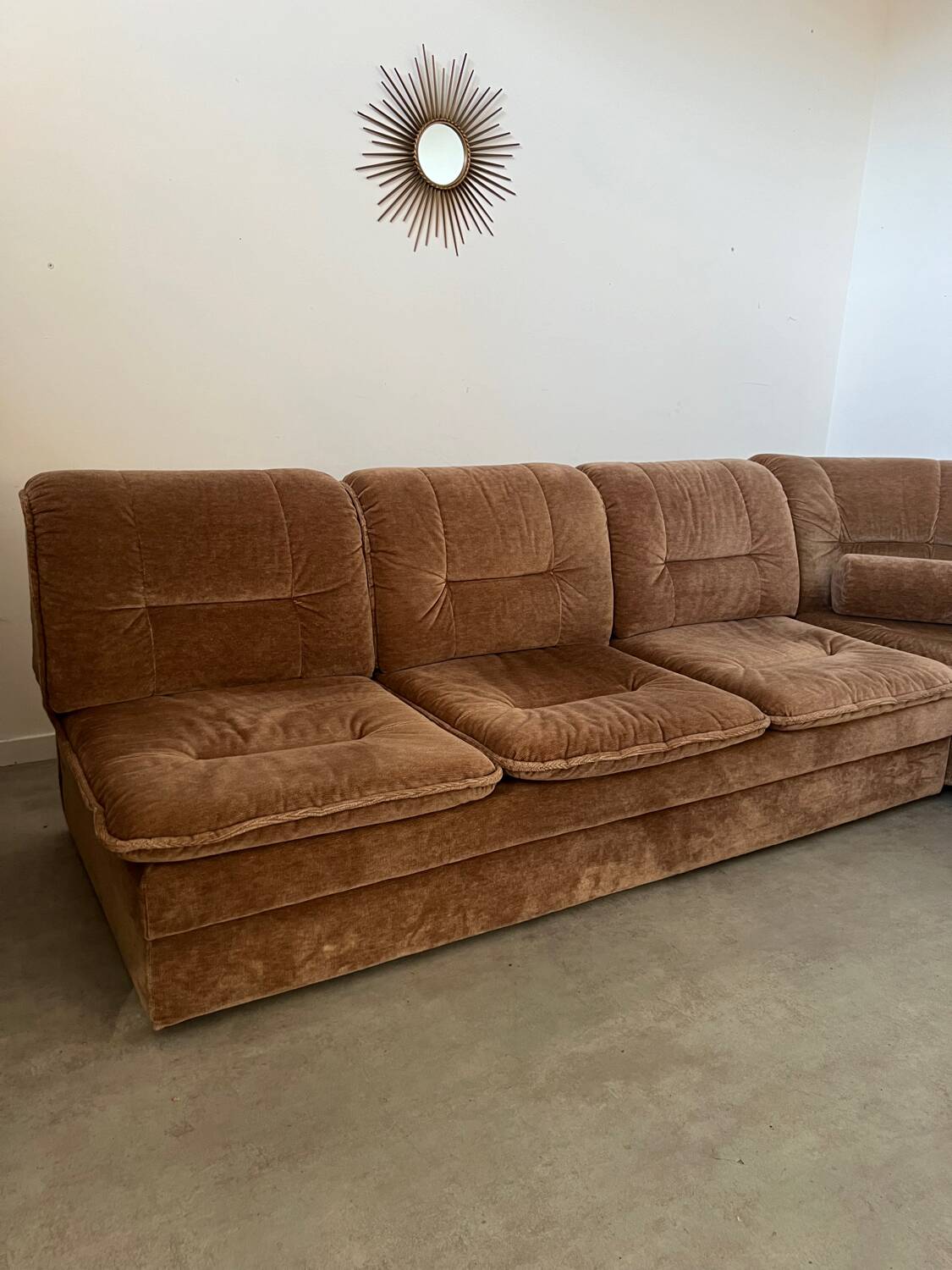 Old vintage modular corner sofa in designer velvet from the 70s/80s 4 elements