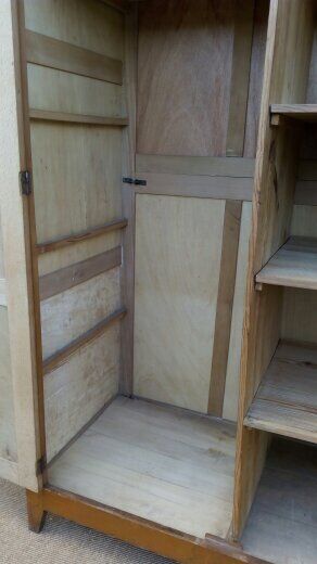 Armoire