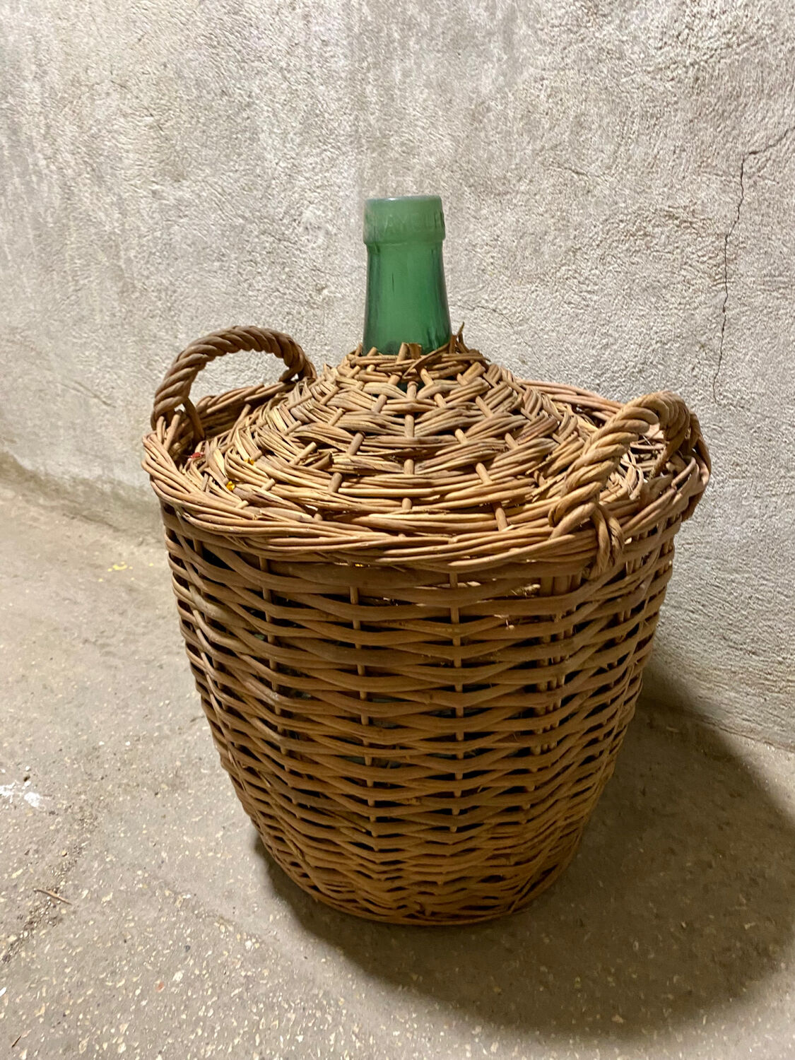 Lady Jeanne in her wicker case