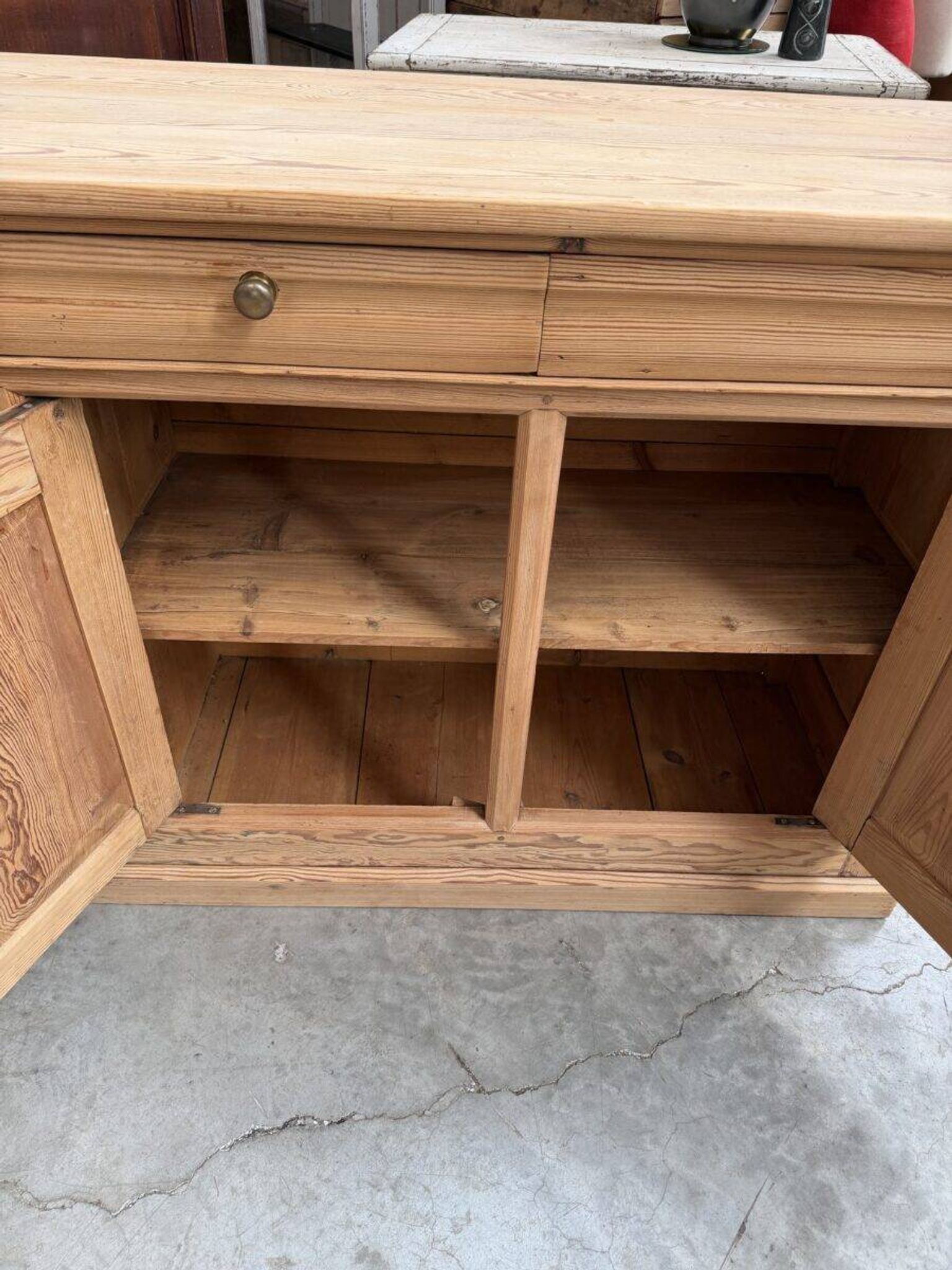 Three-door buffet from the early 20th century.