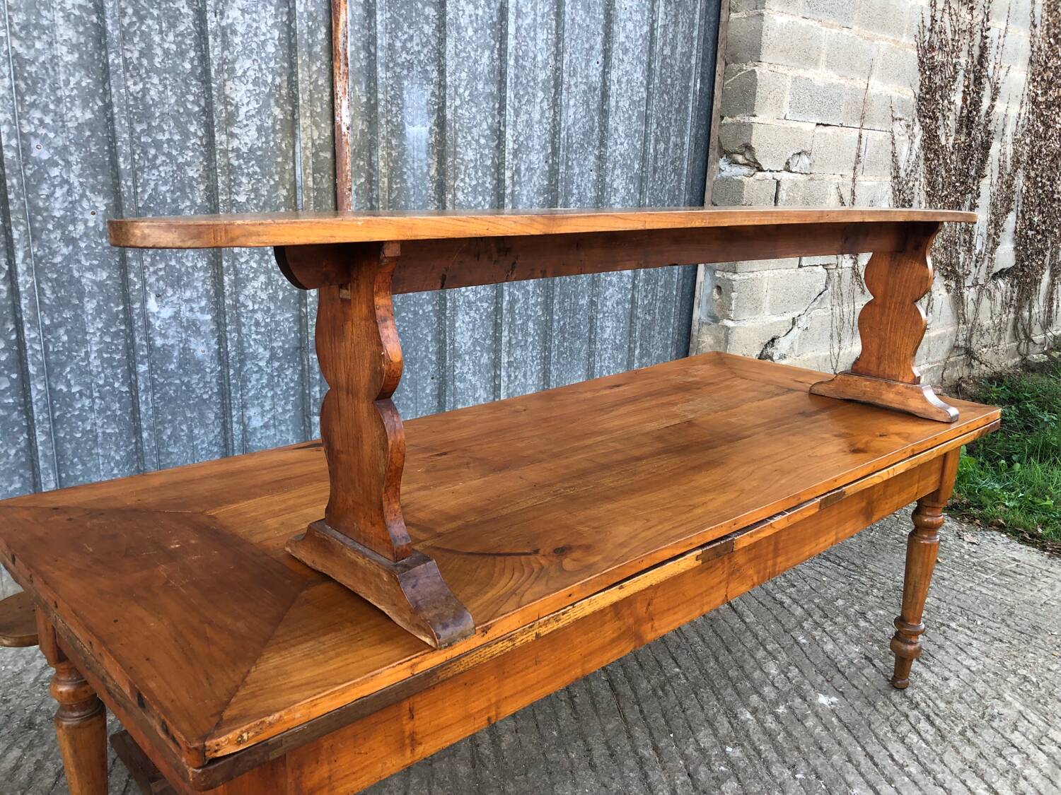 Antique farmhouse table in solid cherry wood with its 2 benches