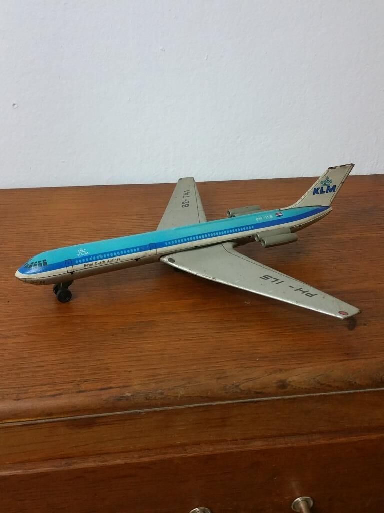 Avion Boeing 741