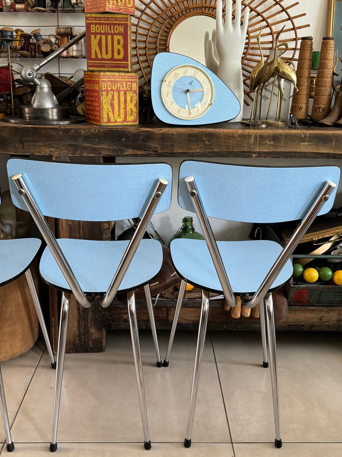Set of 4 blue Formica chairs