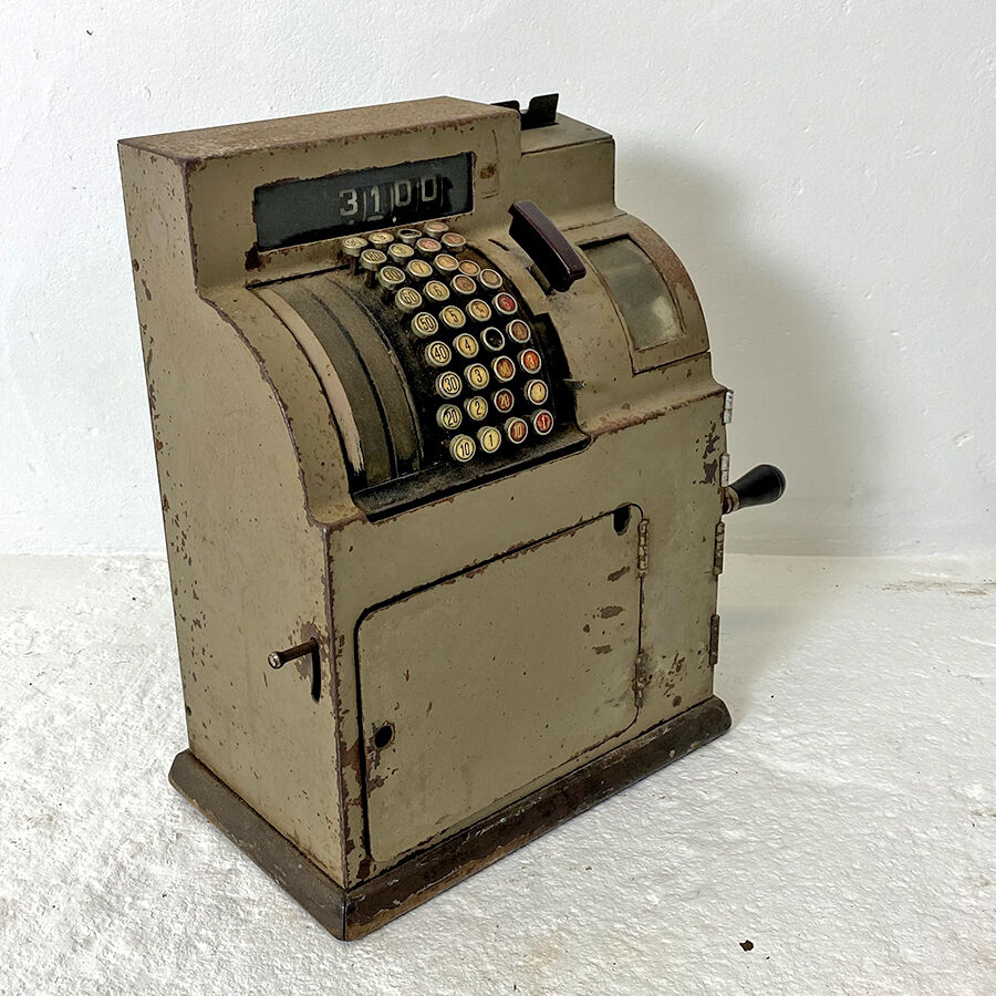 Caisse enregistreuse vintage 60