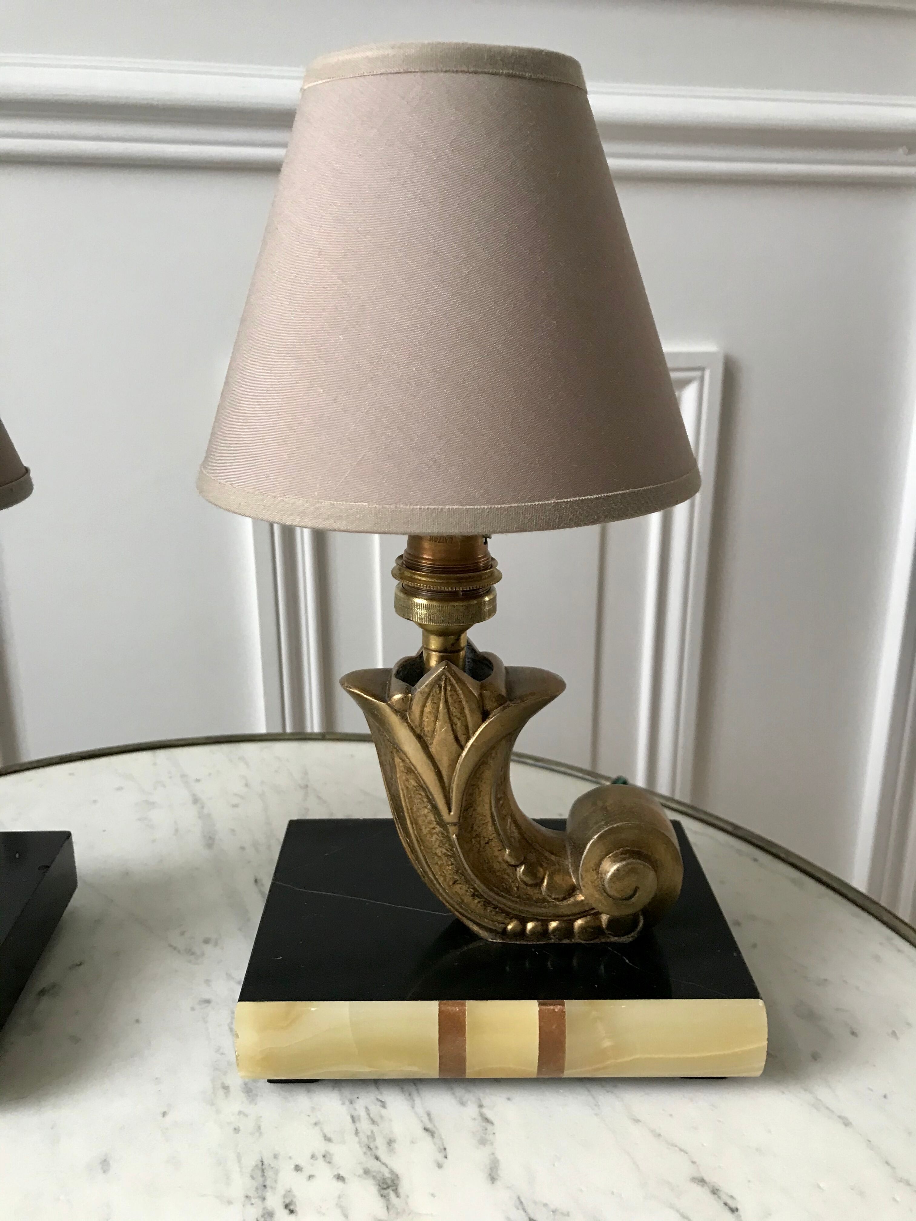 Pair of bronze and marble lamp art deco 30s