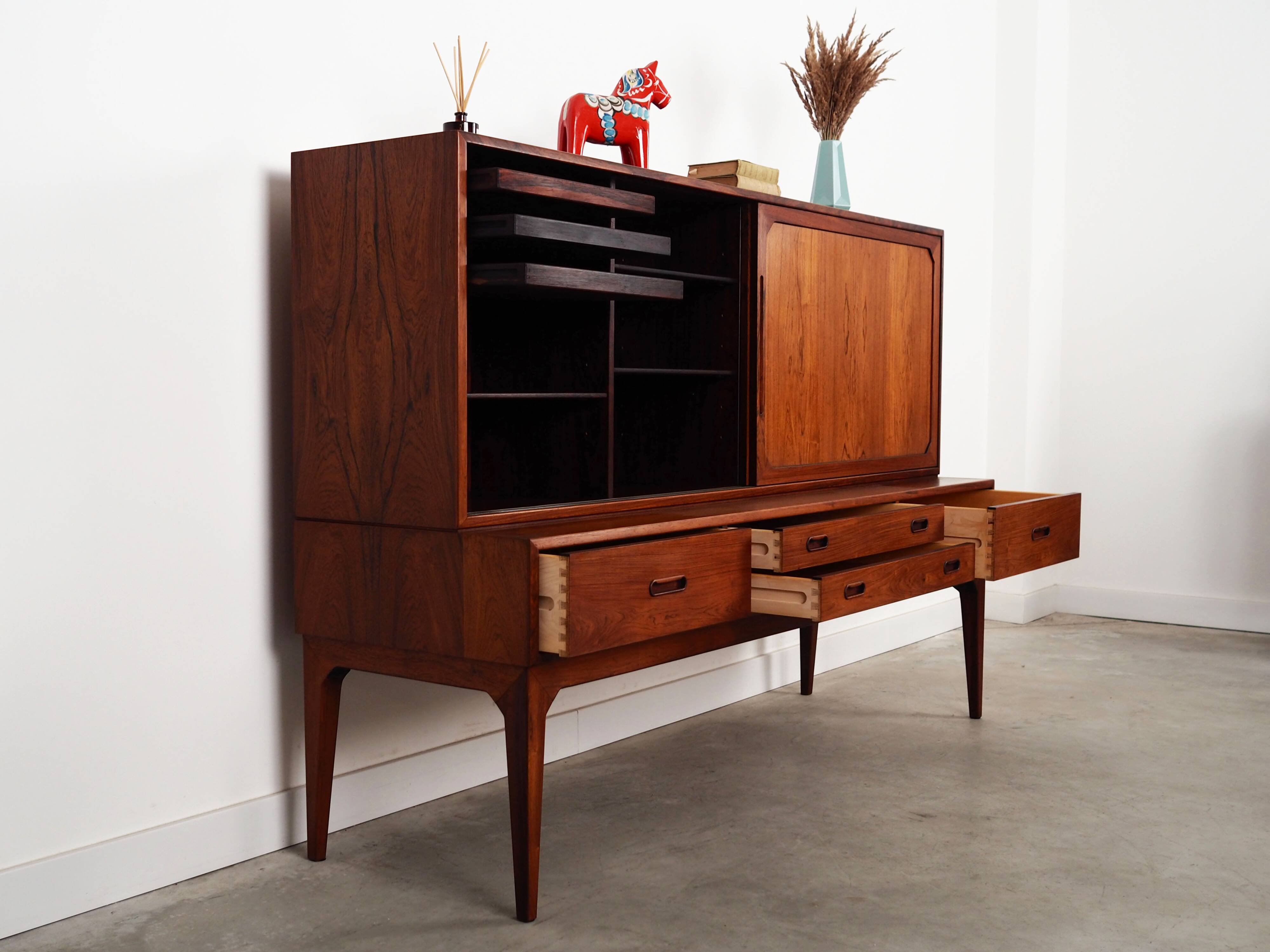 Buffet haut en palissandre, design danois, années 1960, designer : Severin Hansen