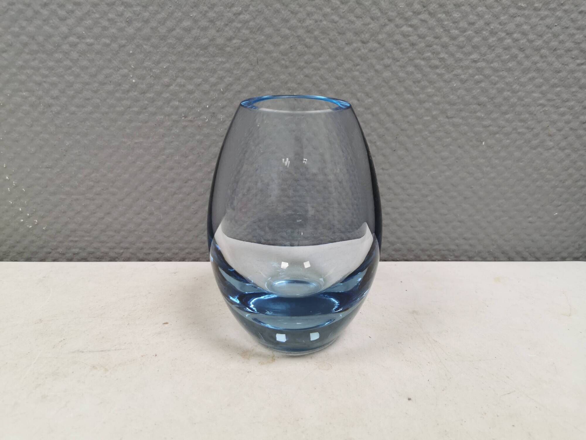 Hellas drop vase by Per Lütken for Holmegaard 1955.