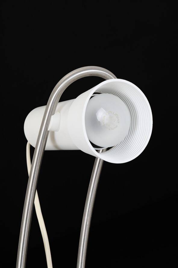 Nordisk Solar Compagni / Knud Holscher “Stringline” desk / table lamp / Danish postmodern design / 1980s