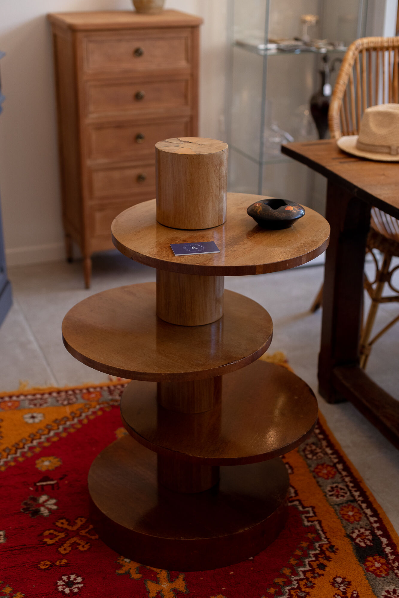 Modernist pedestal table year 30