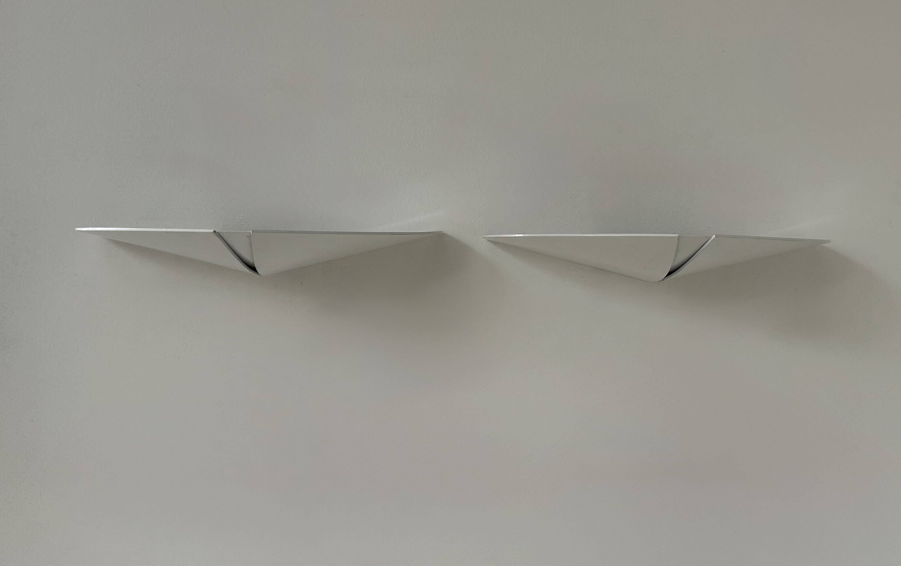 Pair of vintage wall lights, white lacquered metal, France, 1980