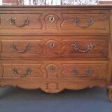 Louis XV dresser