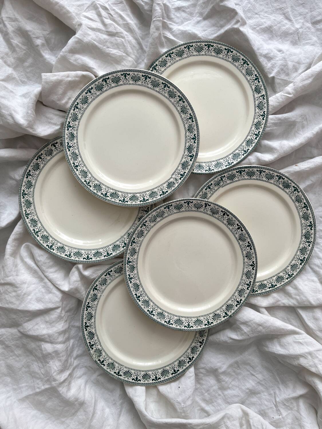 6 ironstone dessert plates “Palmettes” Boch Freres La Louvière