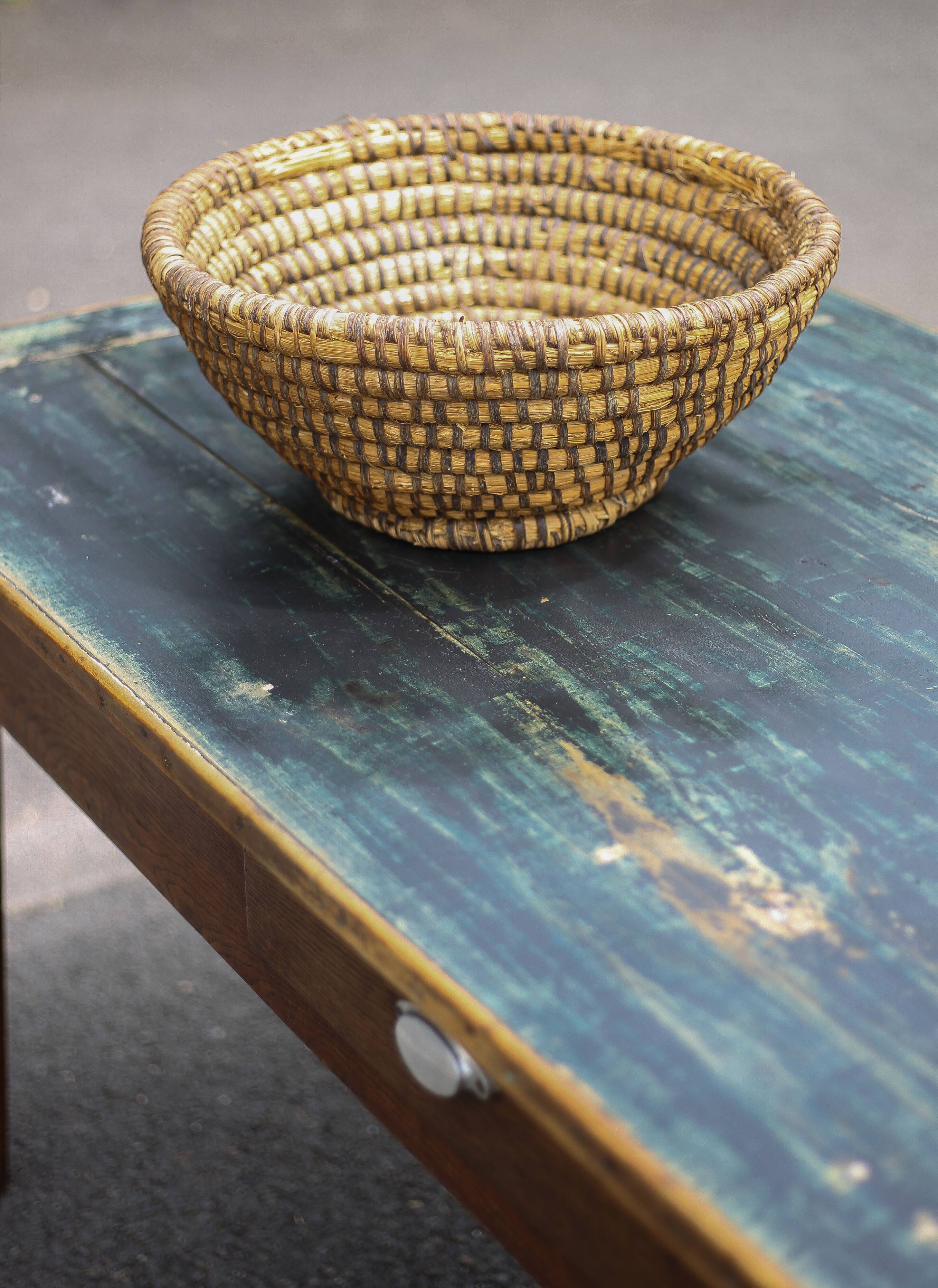 Vintage woven basket, woven basket, bread basket, banneton