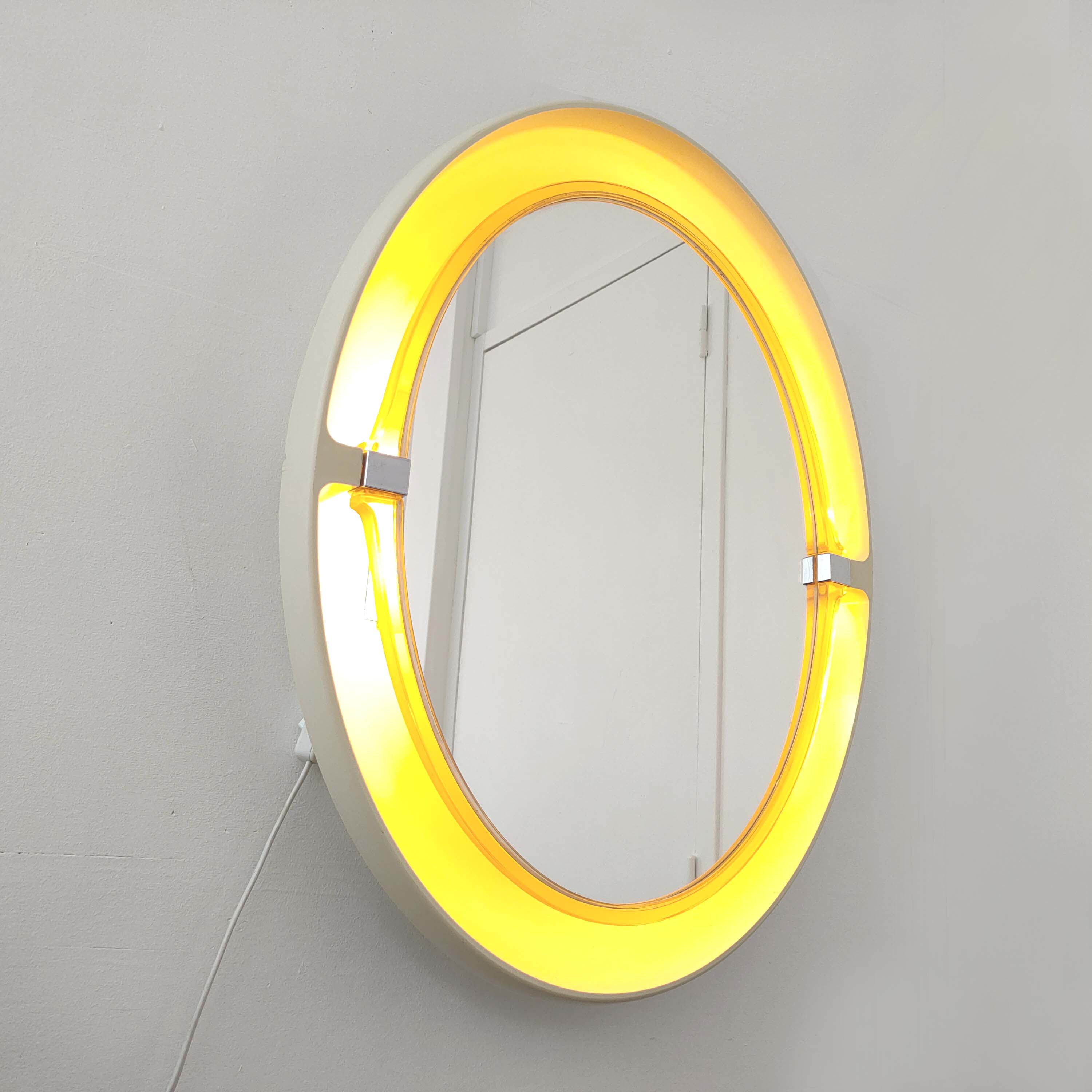 Allibert 1970 illuminated retro oval vintage mirror