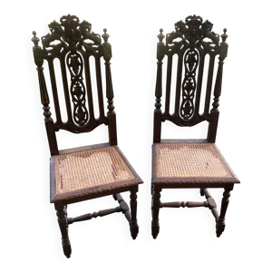 Anciennes chaises styles Henri