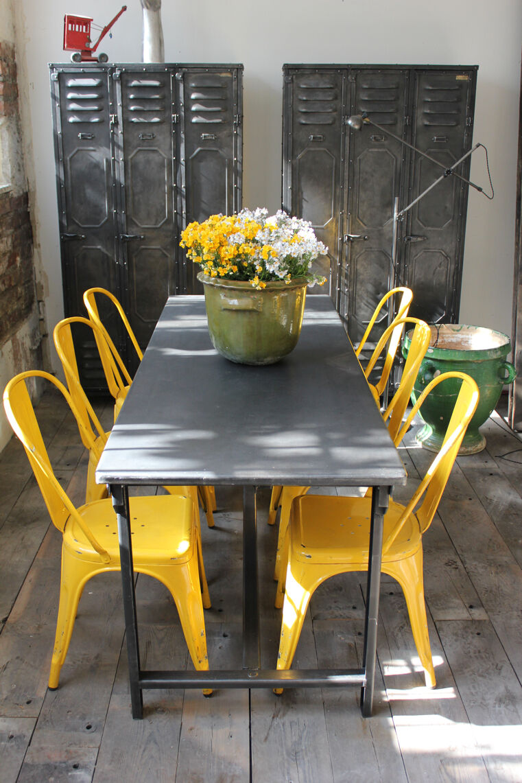 Industrial metal table of the 50s