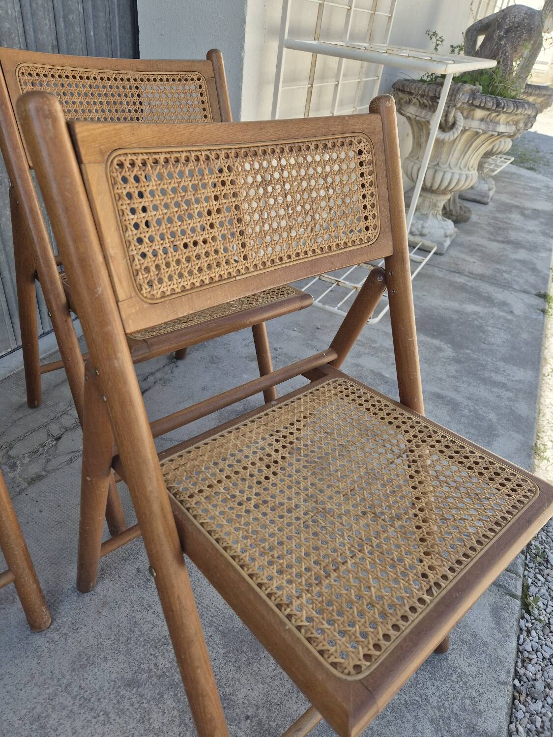 Set of 4 vintage Italian folding chairs in cane 1970s