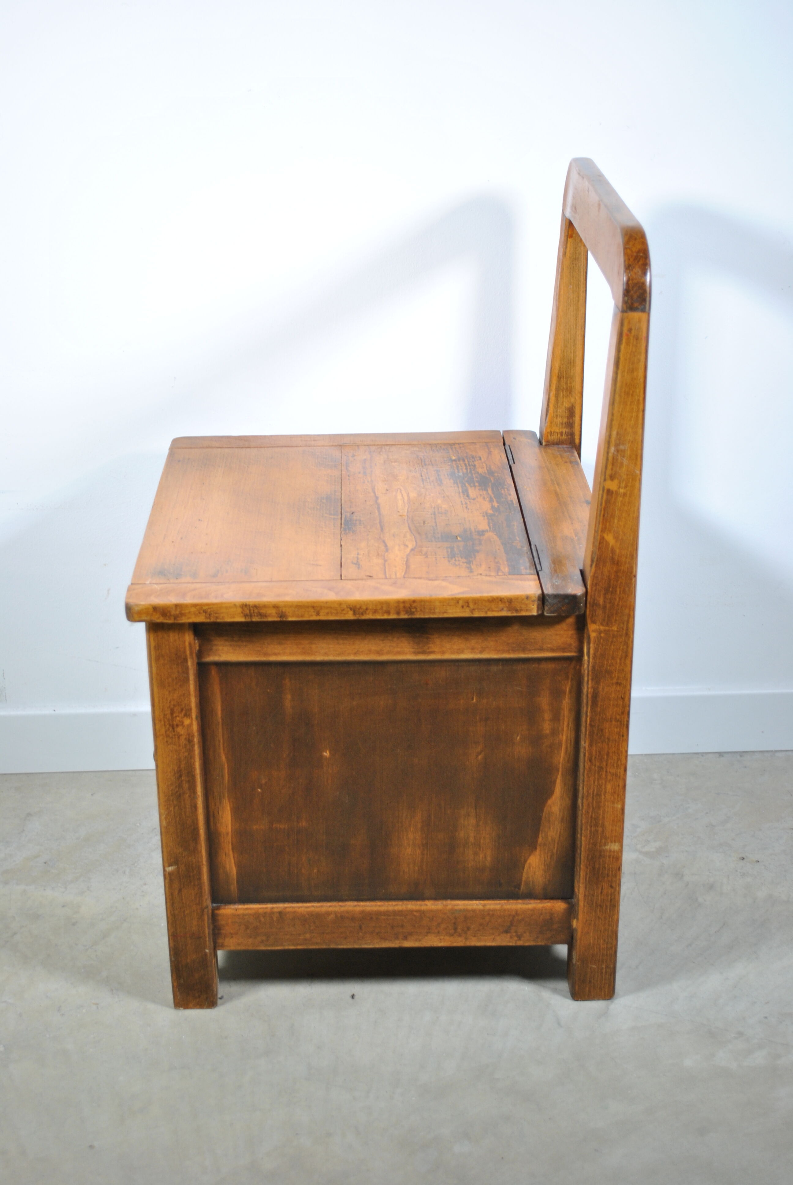 Children's chest chair 1950
