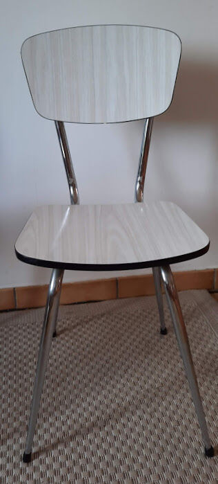 Lot de chaises formica