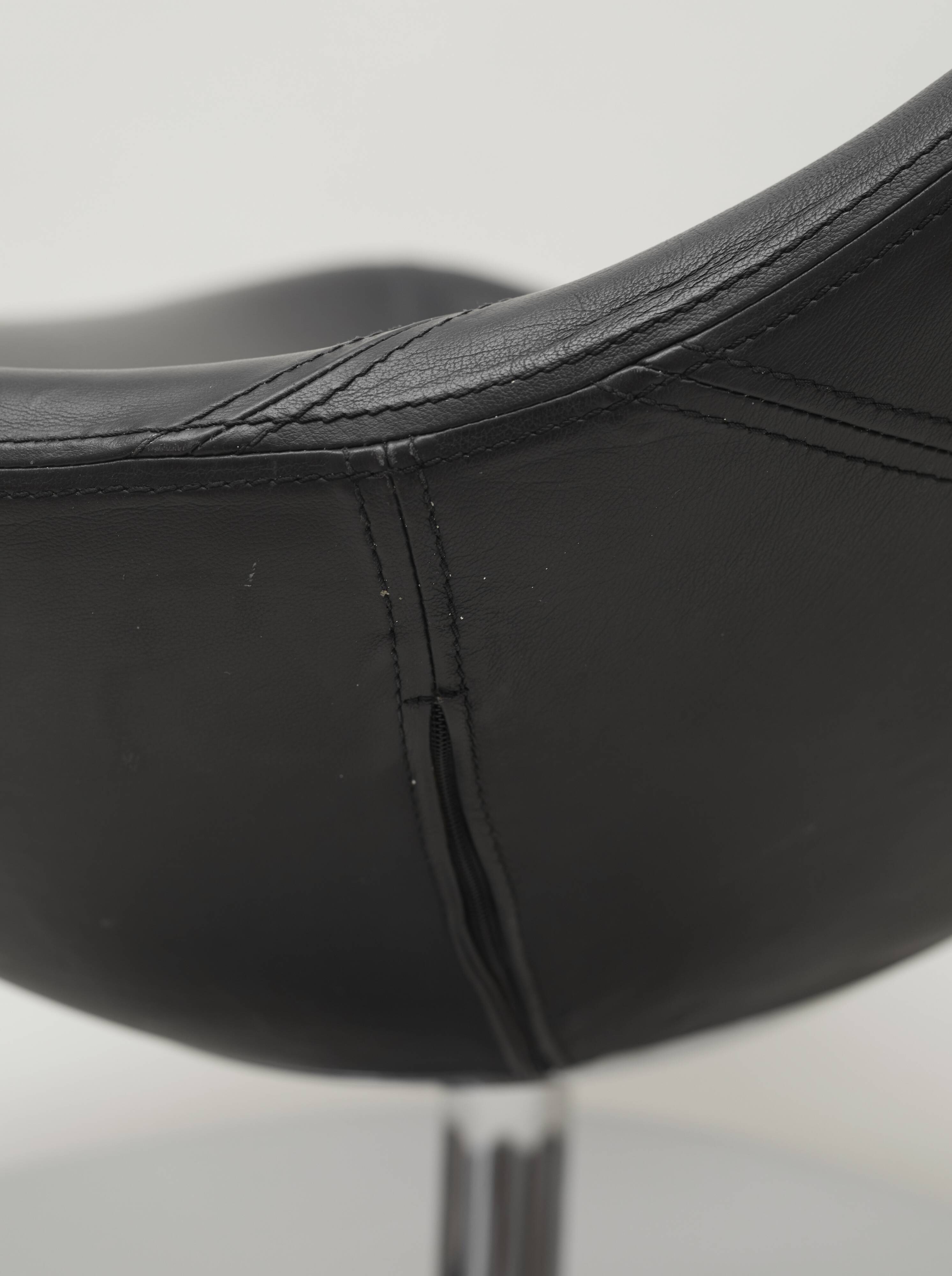 Egg / Tirup leather chair by Carl Öjerstam for Ikea vintage 2007