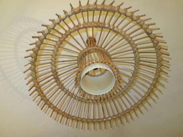 Rattan suspension
