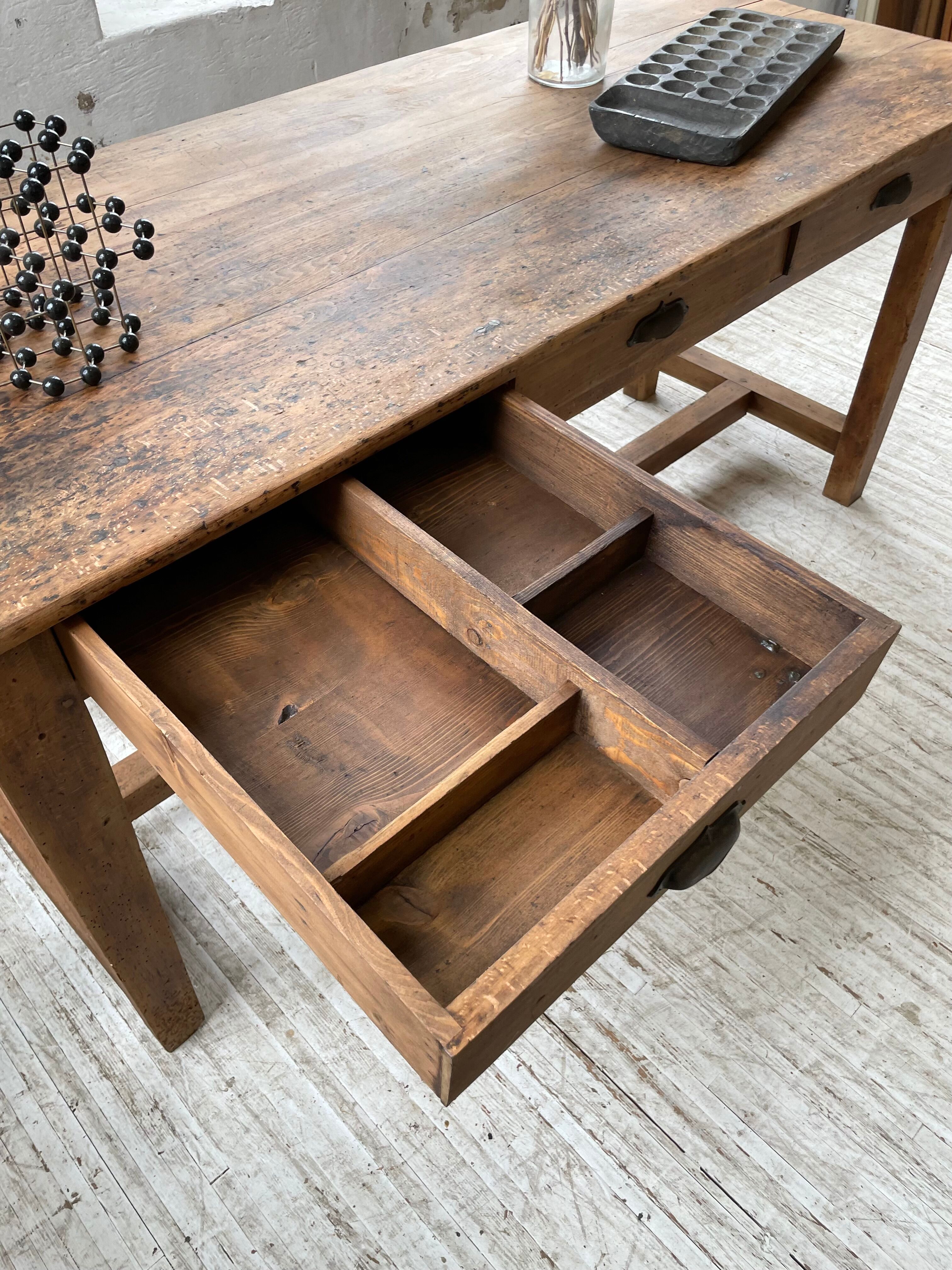 Oak island farmhouse table 2m