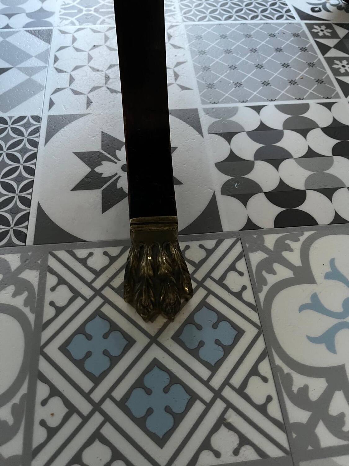 Empire-style table in solid walnut.