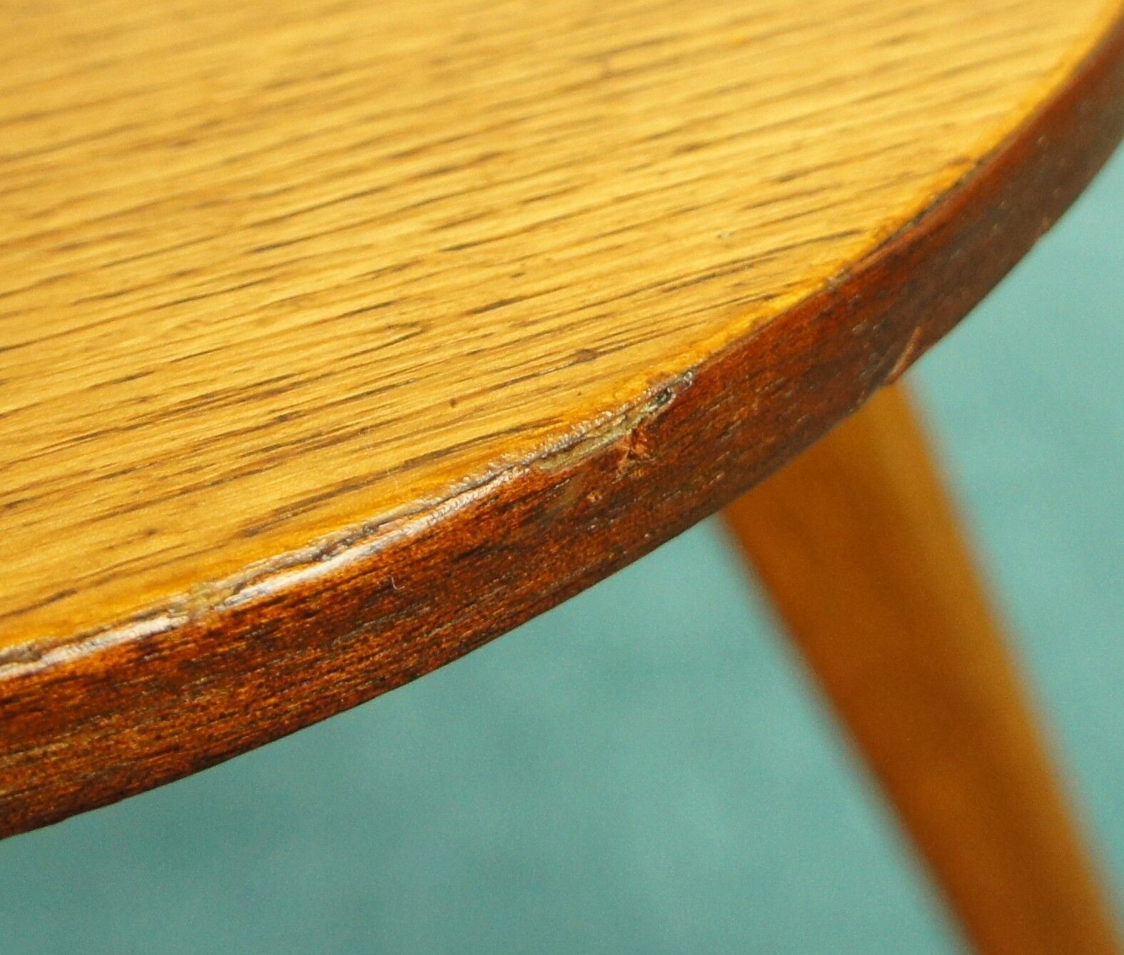 1960 compas foot tripod side table