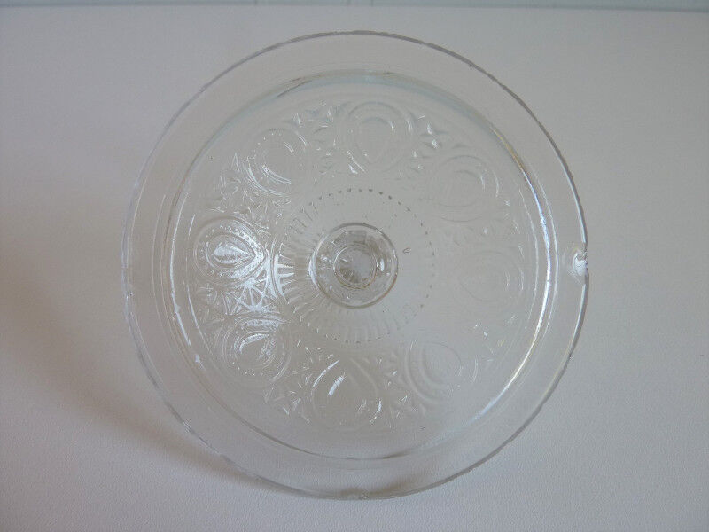 Sugar-glass chiseled glass