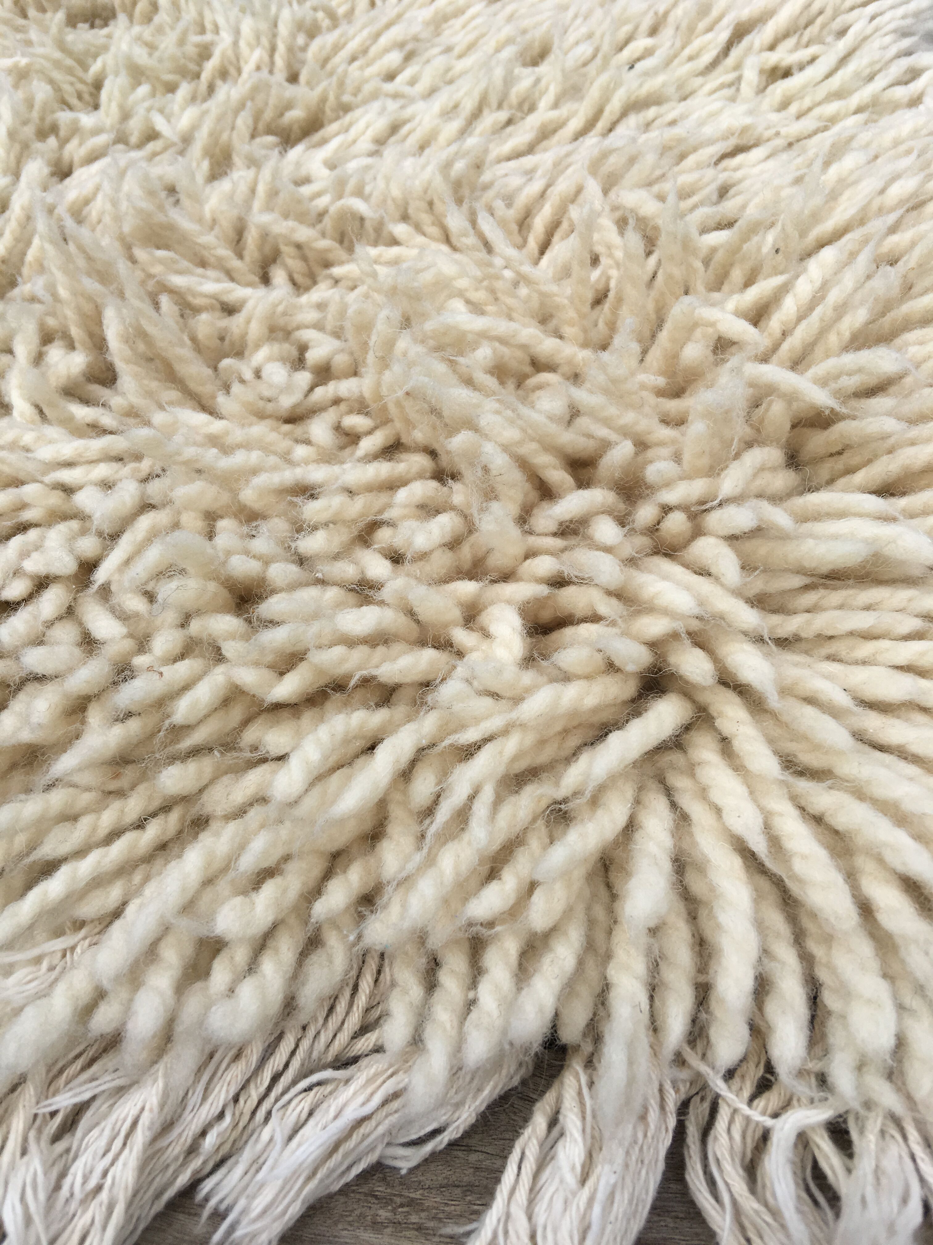 Off-white berber united 158x85cm