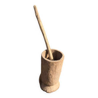 ANCIENT AFRICAN WOODEN MORTAR AND PESTLE 2