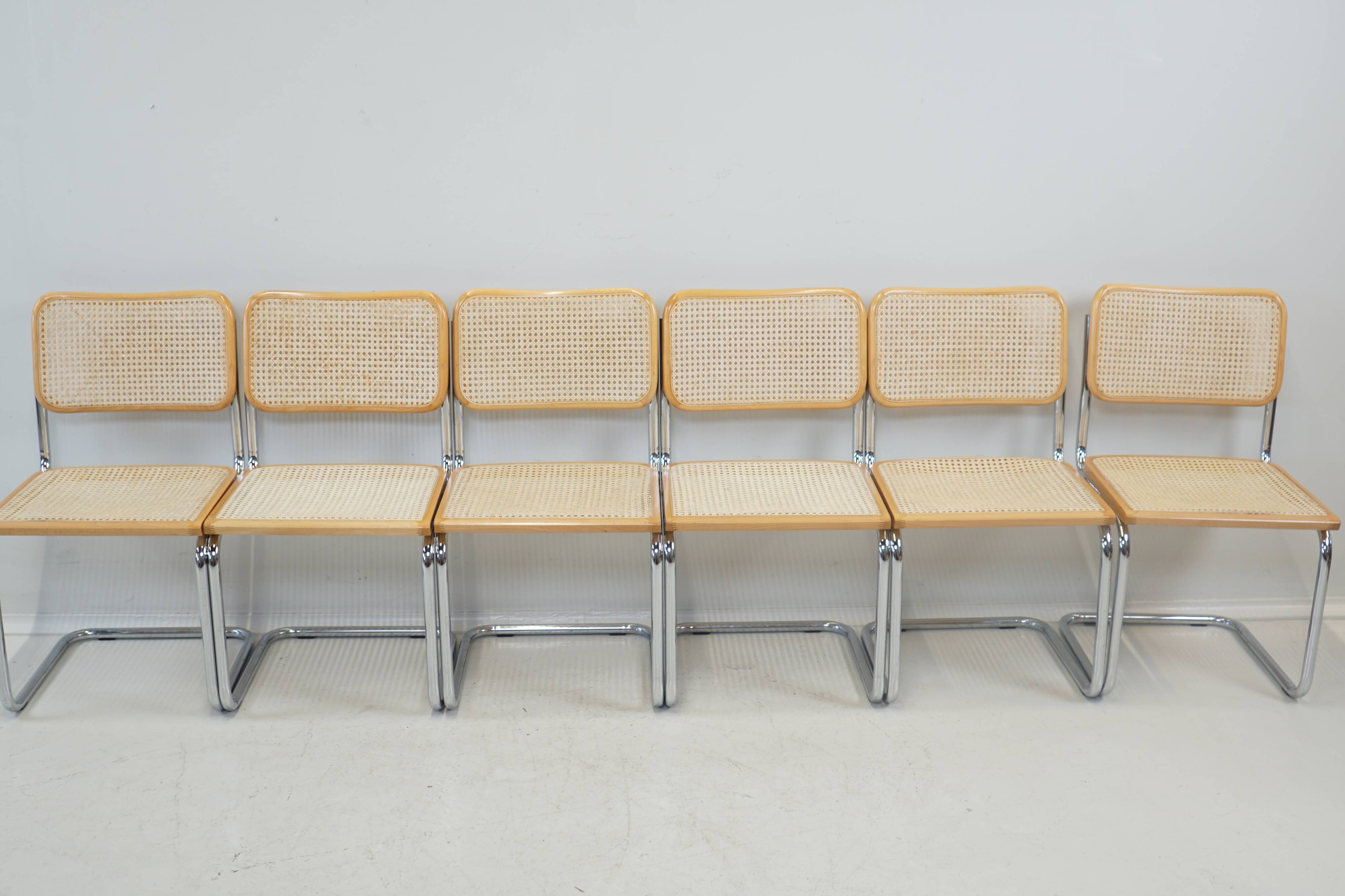 Set of 6 Cesca B32 Chairs – Bauhaus design inspired by Marcel Breuer