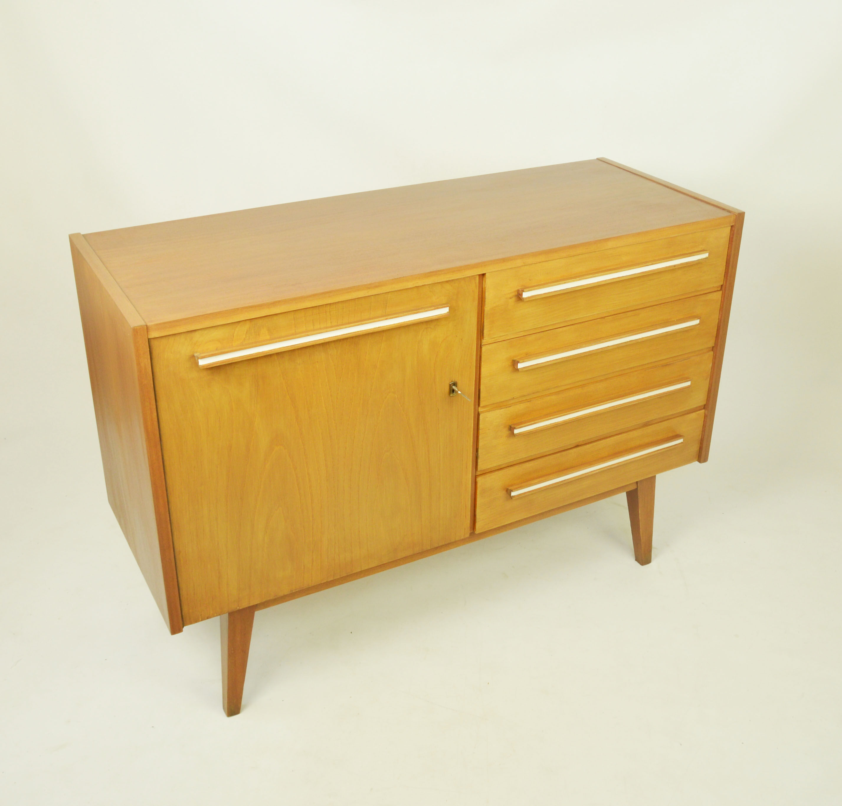 Chest of drawers, 1970s