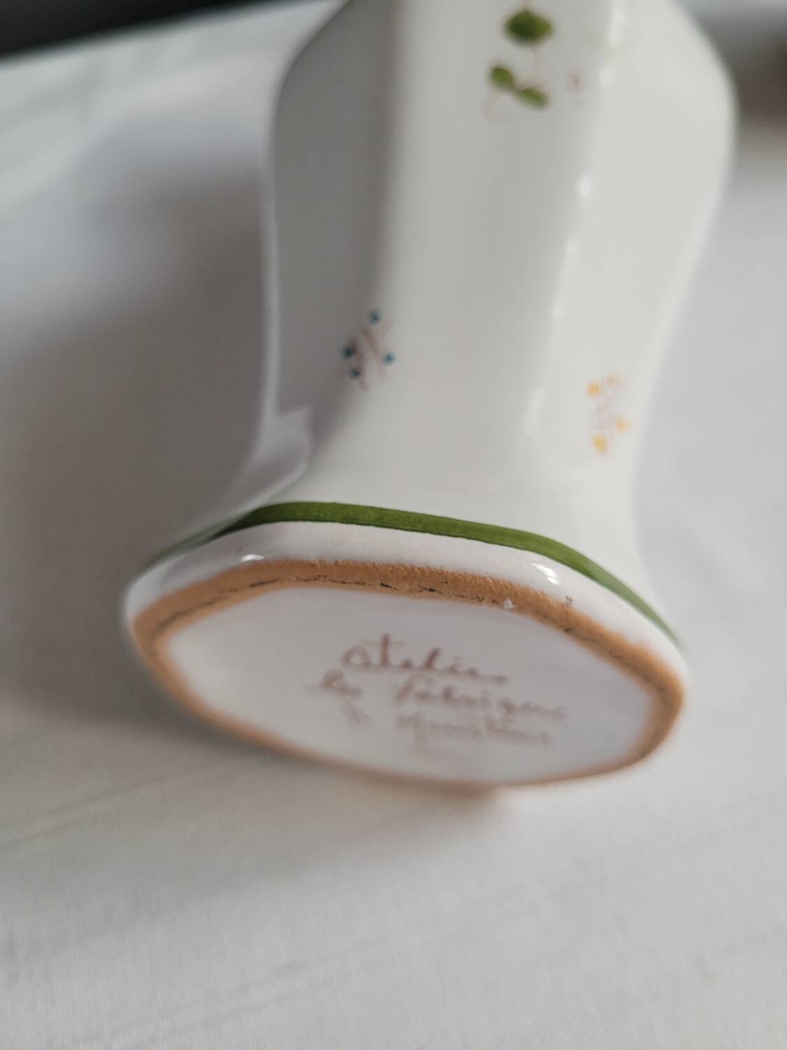 Pot, vase, flower pick Moustier