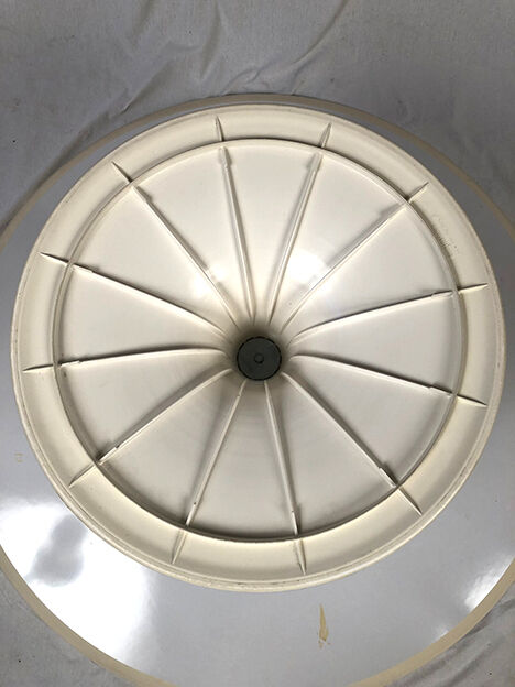 Large coffee table tulip foot and round turntable, Grosfillex 60s