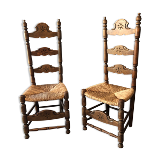 Duo of country chairs