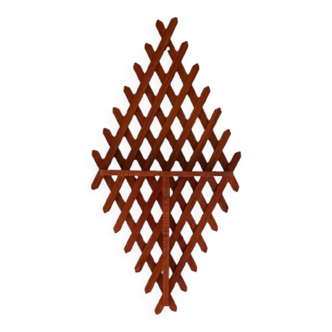 Wall console wood lattice