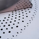 Mirror of the 70s entourage in smoked plexi