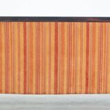 Canapé 2,5 places Art Déco en tissu coloré