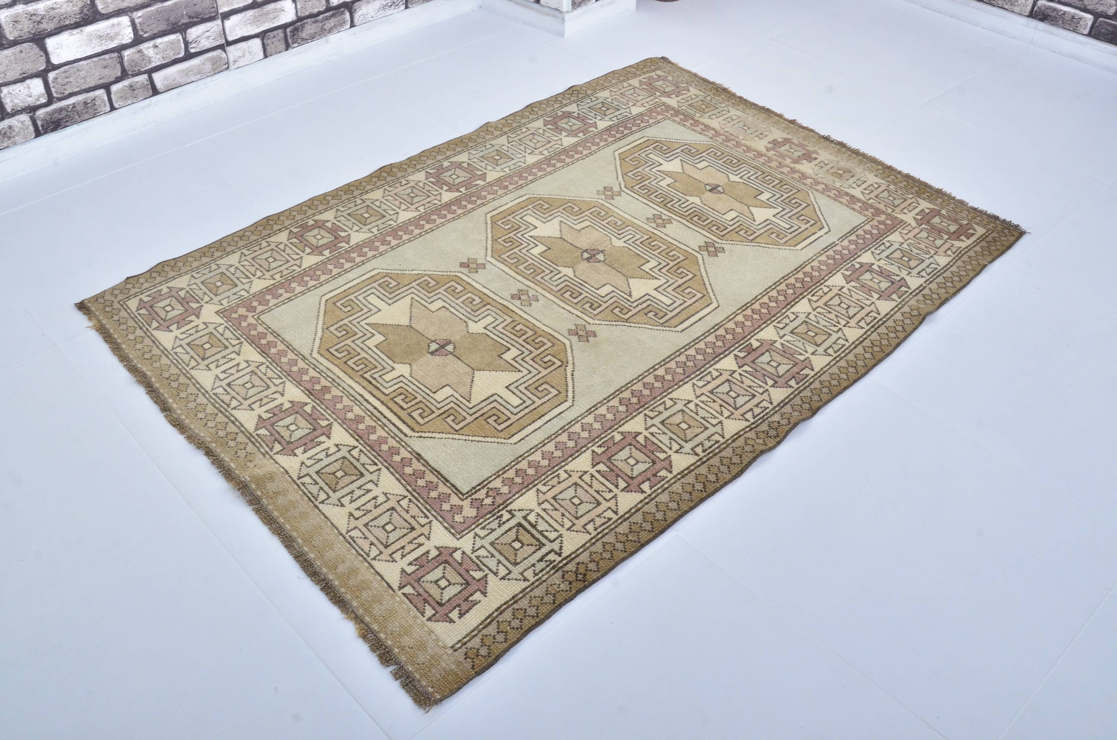 Handknotted Oushak Floral Rug sku 3441