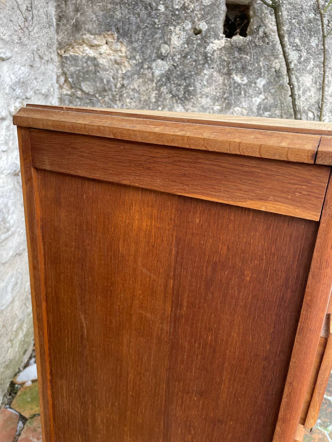 Vintage chest of drawers