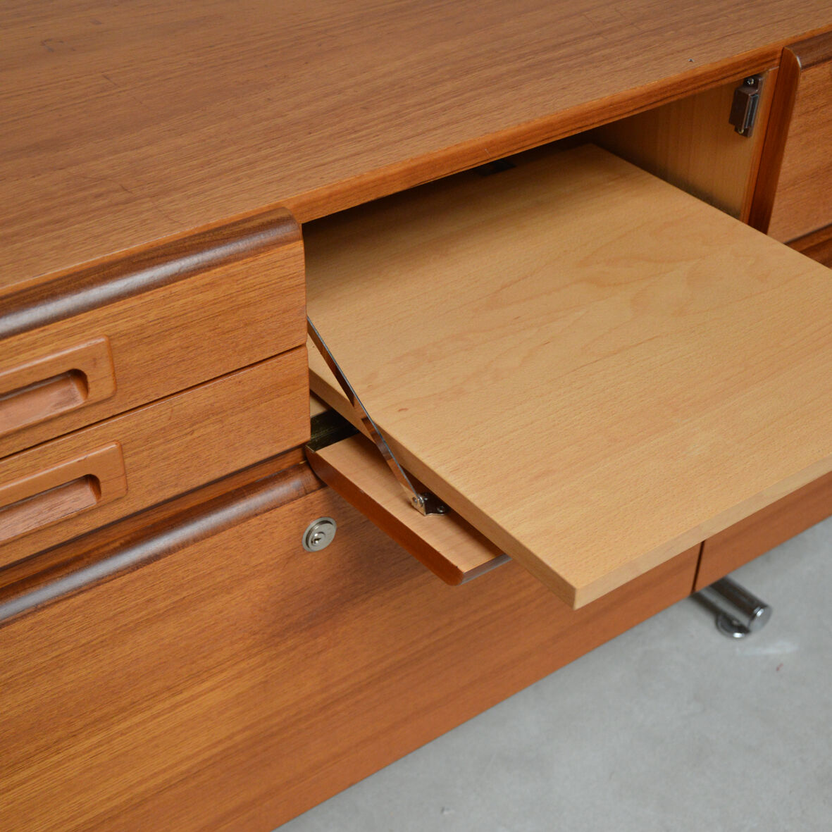 Holland multimedia sideboard, 1960