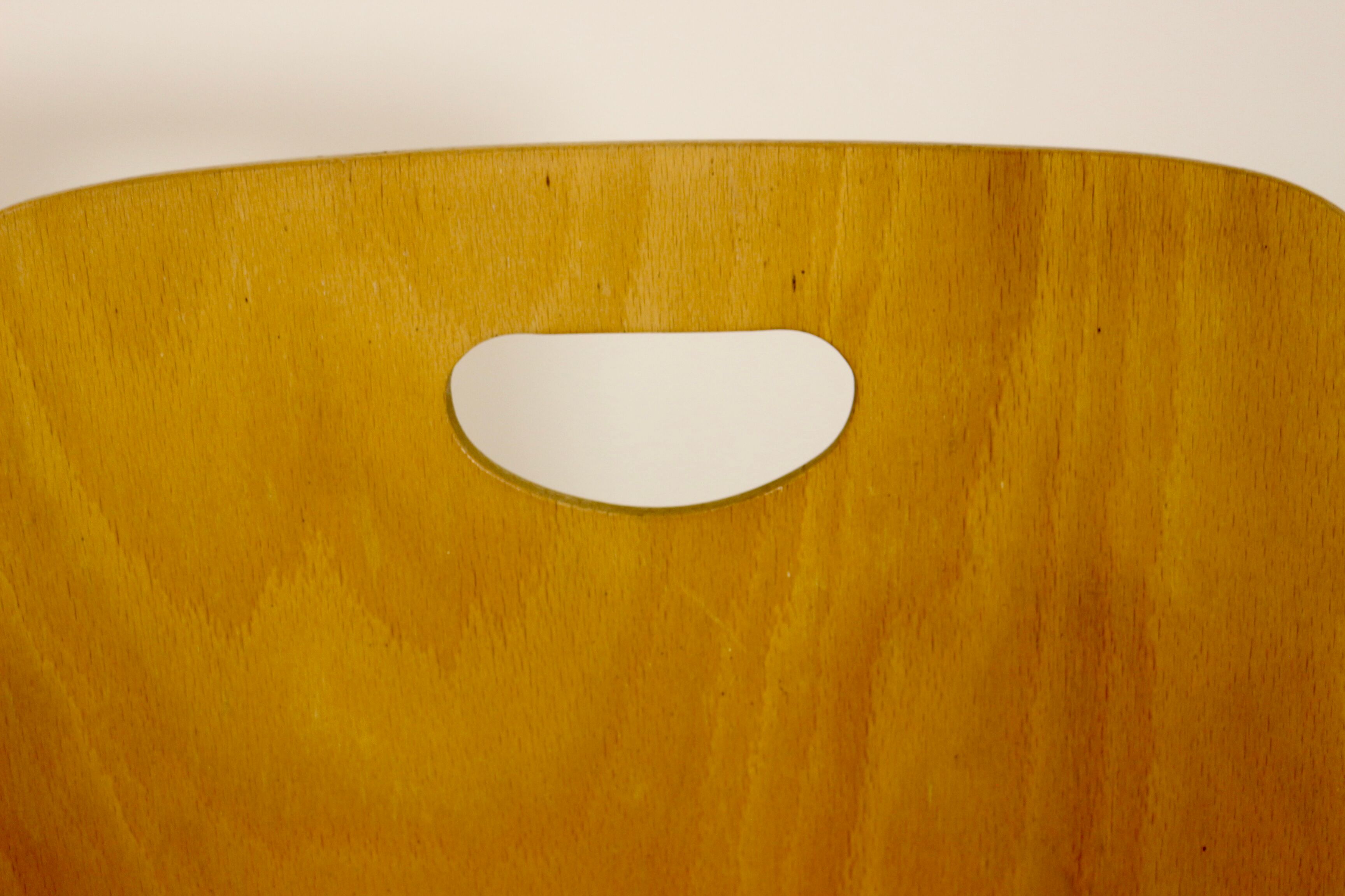Pair of stackable chairs in Plywood plywood. Ref Leo.