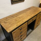 Counter-store hardware