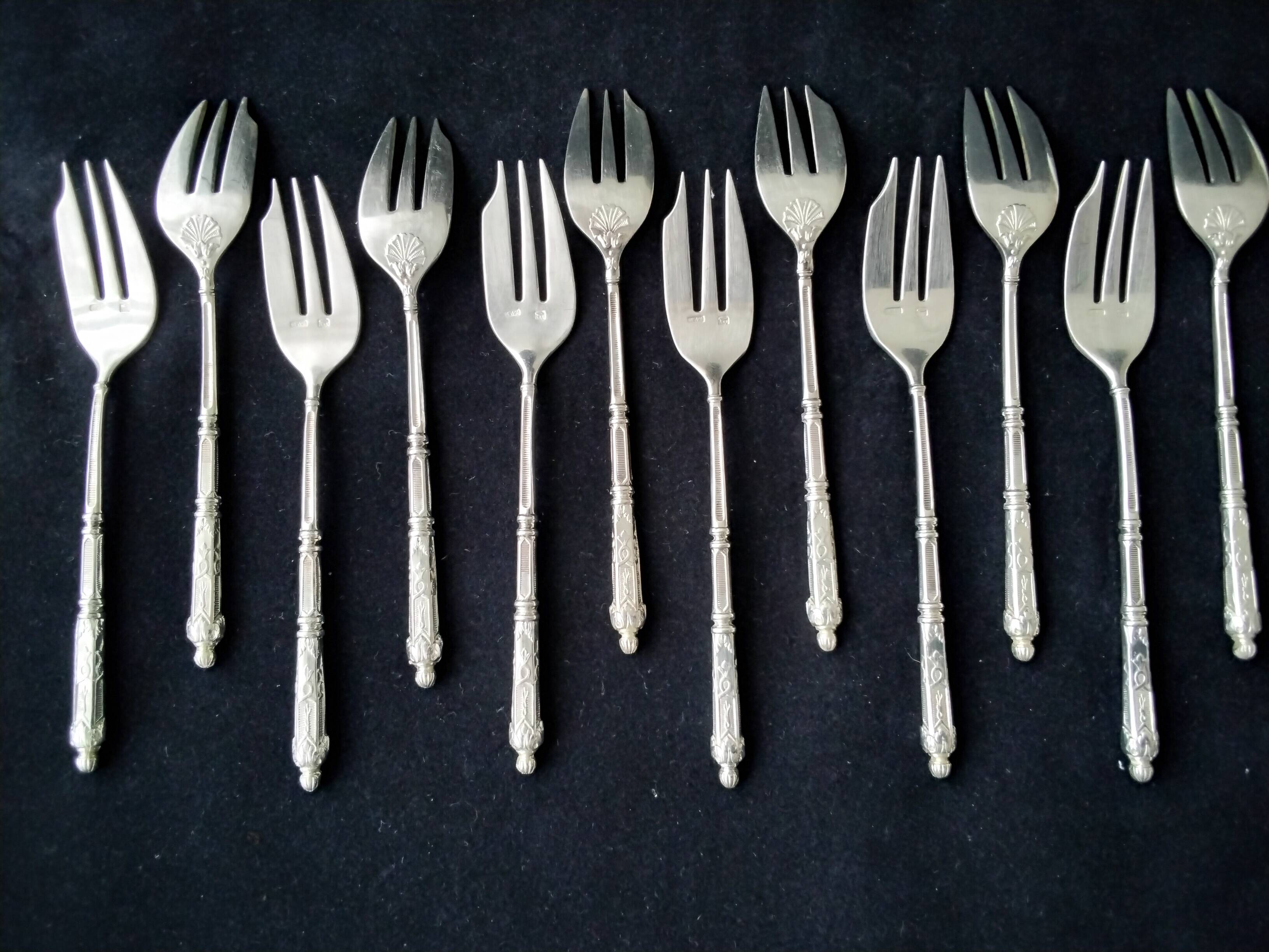 Set of 12 silver-plated cake forks SFAM "A la Russe" model